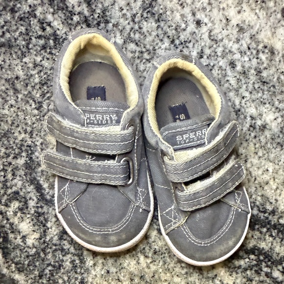 Sperry Kids Gray Velcro Sneakers - Picture 1 of 3